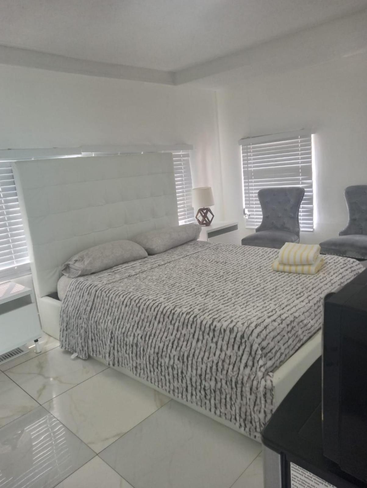 1161 Studio 1 Miami Tamiami Dış mekan fotoğraf